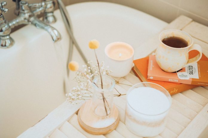 bathtubwithtea